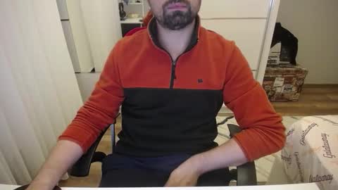 Snapshot of x_____0_____x chatting on 10, 11, 2025 Mr. Lonely online show from 10, 11, 2025