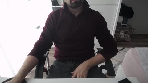 Snapshot of x_____0_____x chatting on 19, 11, 2025 Mr. Lonely online show from 19, 11, 2025