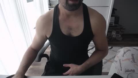 Snapshot of x_____0_____x chatting on 16, 12, 2025 Mr. Lonely online show from 16, 12, 2025