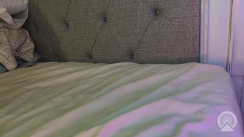 Mariah  online show from 18, 10, 2025