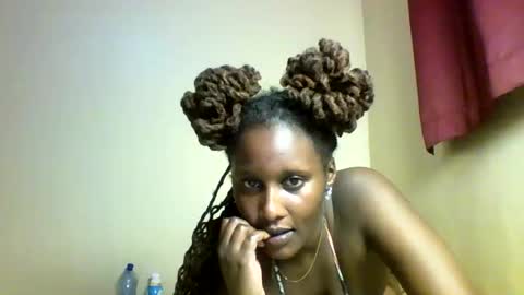 X melanine online show from 21, 4, 2026