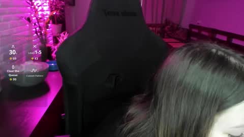 LOVE NERDS ONLY online show from 25, 3, 2026