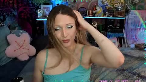Snapshot of xaevynne chatting on 28, 5, 2026 Xaevynne Sometimes Milla Milla The Cute as a Buttom Brunette online show from 28, 5, 2026