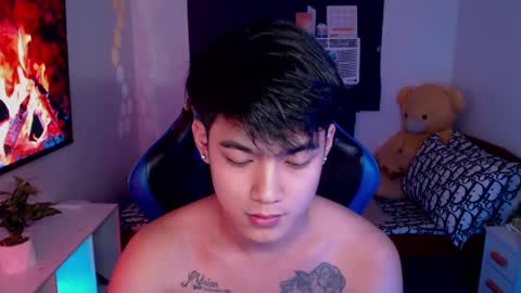 Prince Aldrian  online show from 14, 12, 2024