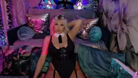 sooo hey im Sperm Mystik from Fuckistan i want you full my all holes bcs i have penis fever online show from 13, 2, 2025