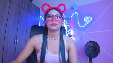 Snapshot of xallysonx_ chatting on 10, 2, 2025 XALLYSONX online show from 10, 2, 2025