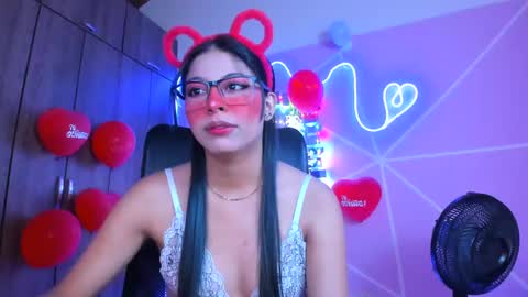 Snapshot of xallysonx_ chatting on 17, 2, 2025 XALLYSONX online show from 17, 2, 2025