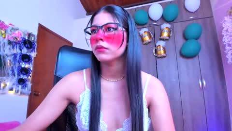 Snapshot of xallysonx_ chatting on 3, 10, 2025 XALLYSONX online show from 3, 10, 2025