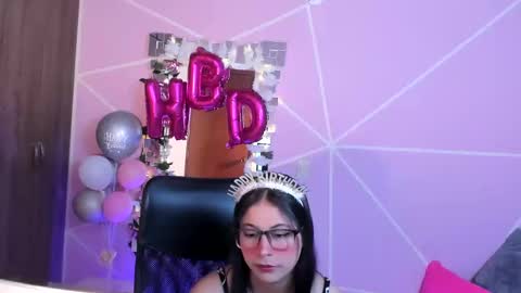 Snapshot of xallysonx_ chatting on 11, 11, 2025 XALLYSONX online show from 11, 11, 2025