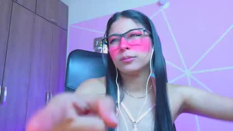 XALLYSONX online show from 25, 4, 2026