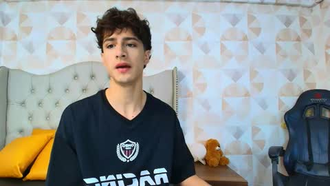 xam_collen online show from 14, 10, 2025