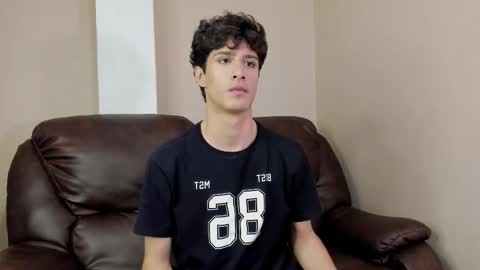 xam_collen online show from 4, 12, 2025