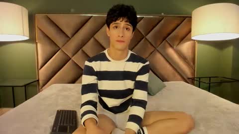 xam_collen online show from 10, 3, 2026