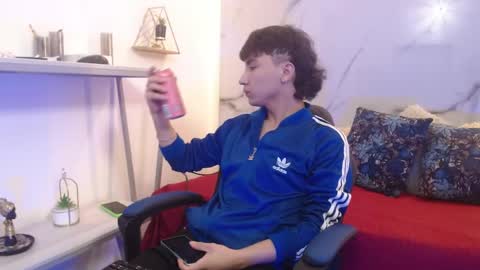 xandergrey8 online show from 28, 4, 2026