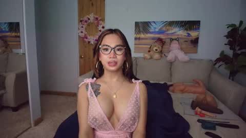 asianluvbunny online show from 13, 1, 2026