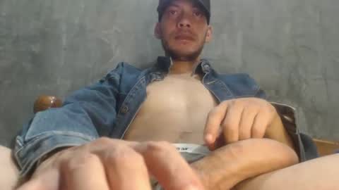Snapshot of xavicock24 chatting on 6, 5, 2026 xavicock24 online show from 6, 5, 2026