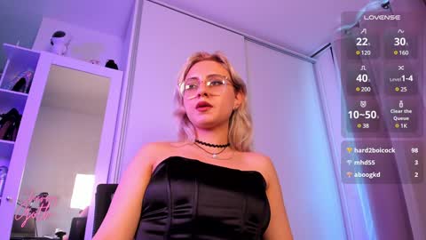 Cherry Goth online show from 21, 1, 2025