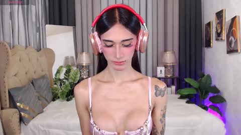 Snapshot of xclassyanisha chatting on 26, 2, 2025 I LOVEE TO TRAVEL AROUND THE WORLD online show from 26, 2, 2025