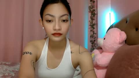 Snapshot of xcxccy19 chatting on 28, 1, 2025 Sachi Cy online show from 28, 1, 2025