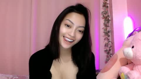 Snapshot of xcxccy19 chatting on 10, 2, 2025 Sachi Cy online show from 10, 2, 2025