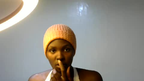xeenah online show from 12, 7, 2026