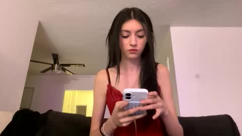 xenadreamx online show from 2, 2, 2026