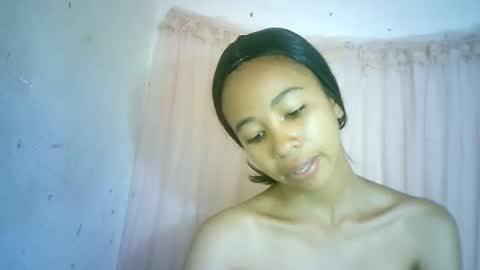 xenna610827 online show from 28, 1, 2025