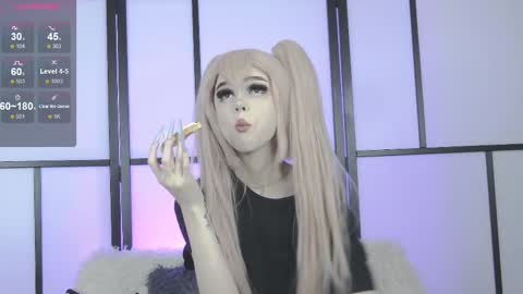 xenomy online show from 9, 2, 2025