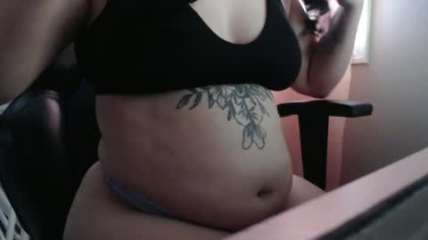 Snapshot of xeuphoriax0 chatting on 8, 4, 2026 Euphoria3 online show from 8, 4, 2026