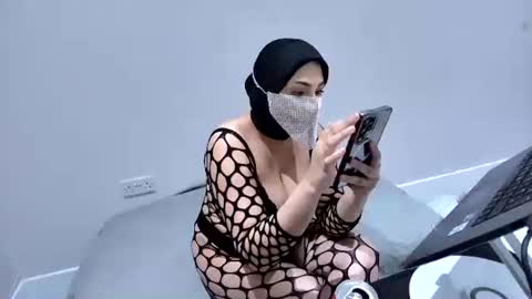 Snapshot of xhijabistarx chatting on 16, 3, 2026 Hijabi Star online show from 16, 3, 2026