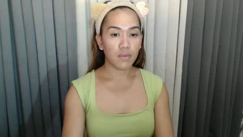 GWEN THOMPSON .......   online show from 11, 1, 2025