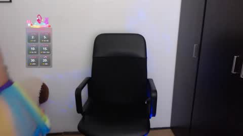 Xia online show from 9, 11, 2025