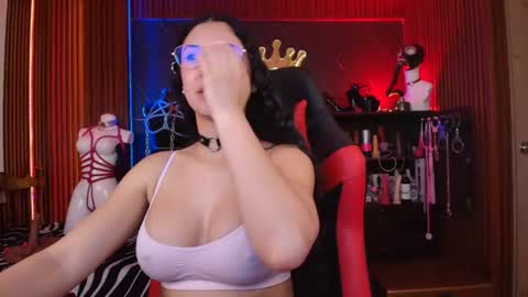 XiaQueen   I M online show from 28, 7, 2026