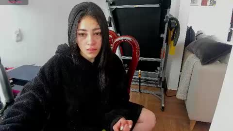 Ximena Foxy online show from 10, 7, 2026