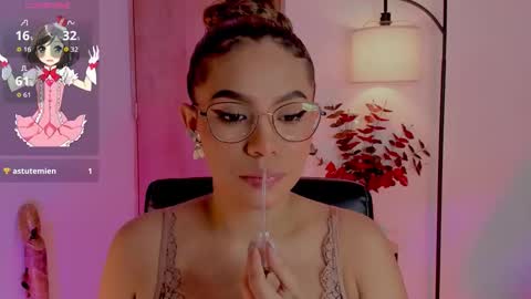 camila online show from 26, 9, 2025