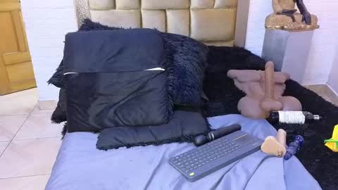 Snapshot of ximenawilliamss chatting on 15, 2, 2025 ximena online show from 15, 2, 2025