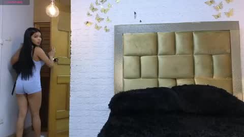 ximena online show from 19, 4, 2026