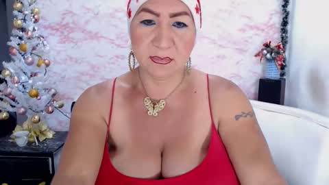 XIOMY   give LIKE on my page online show from 2, 12, 2024