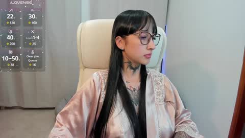 Snapshot of xisisxx chatting on 4, 2, 2025 xisisxx online show from 4, 2, 2025