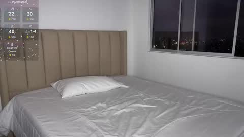 Snapshot of xisisxx chatting on 2, 3, 2026 xisisxx online show from 2, 3, 2026