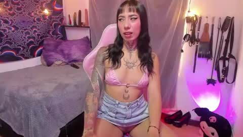 xizette online show from 11, 7, 2026