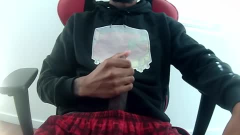 Snapshot of xjonathanxgx chatting on 7, 7, 2026 OmgItsSoFuckingBig online show from 7, 7, 2026