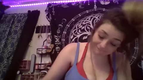 Snapshot of xkittymeowz chatting on 10, 4, 2026 xkittymeowz online show from 10, 4, 2026