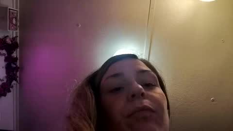 Snapshot of xkittymeowz chatting on 19, 5, 2026 xkittymeowz online show from 19, 5, 2026
