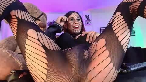 Dakota Tovar online show from 12, 1, 2026