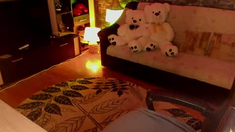 Lara online show from 25, 4, 2026