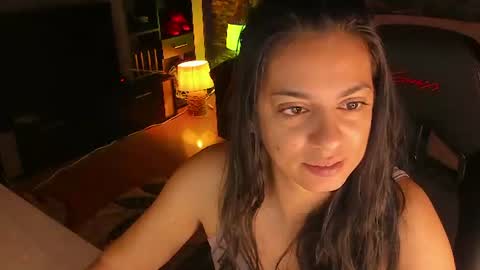 Lara online show from 8, 6, 2026