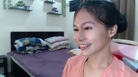 Snapshot of xlovely_destinyx chatting on 9, 6, 2026 Alice online show from 9, 6, 2026