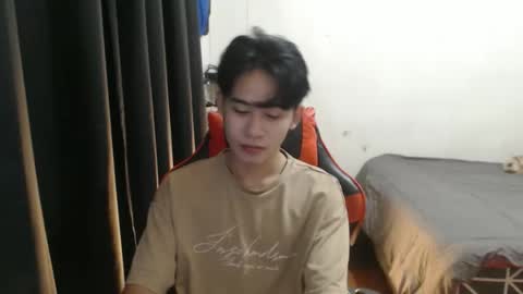 MIKAEL online show from 8, 9, 2025