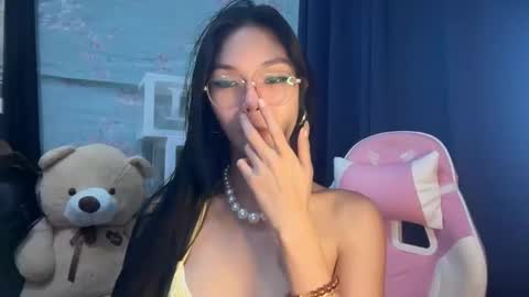 Snapshot of xmonica_cummerx chatting on 14, 9, 2025 Sweet Monica online show from 14, 9, 2025